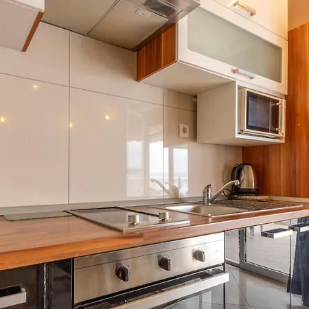 דירה With Sea View Ii